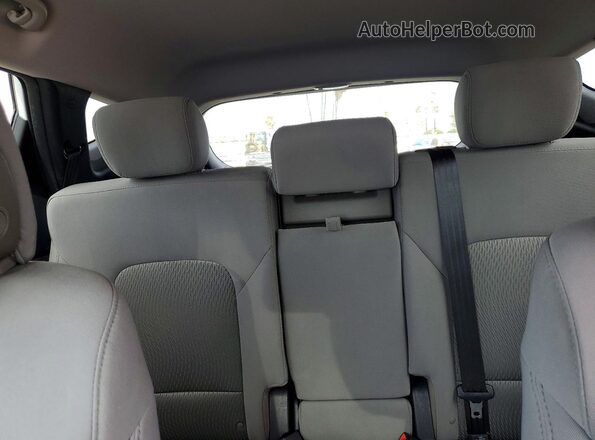 5XYZT3LB2GG379679 2016 HYUNDAI SANTA White Vista de los asientos traseros