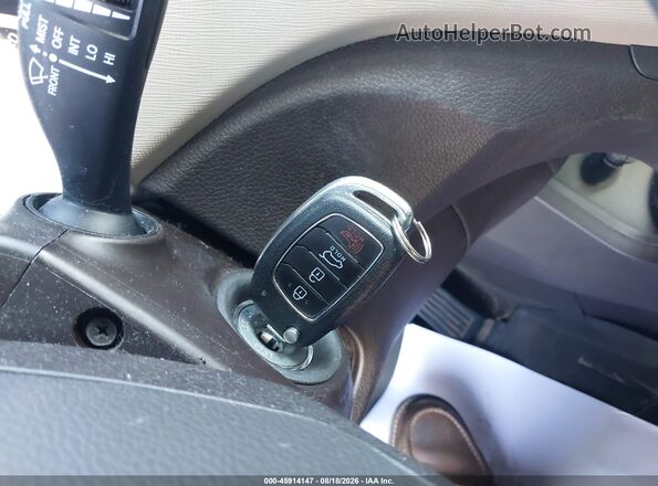 5XYZT3LB3HG500401 2017 HYUNDAI SANTA FE SPORT Gray Widok deski rozdzielczej