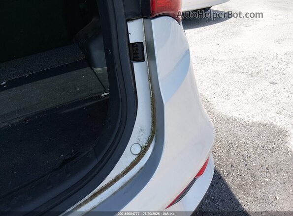 5XYZT3LB7JG564155 2018 HYUNDAI SANTA FE SPORT Gray Widok wnętrza z tyłu