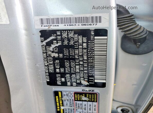 5XYZT3LB9JG572001 2018 HYUNDAI SANTA Серебряный Вид наклейки с VIN-кодом