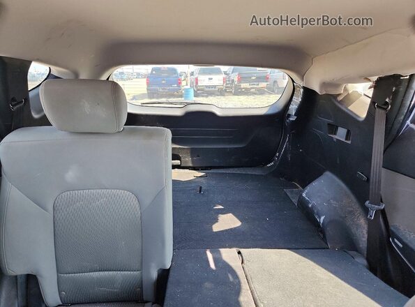 5XYZT3LBXHG452735 2017 HYUNDAI SANTA Silver Widok tylnych siedzeń