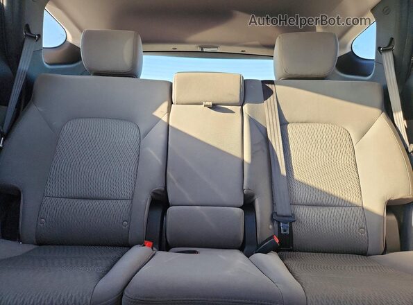 5XYZTDLB1GG323626 2016 HYUNDAI SANTA Blue Rear seats view