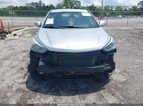 5XYZTDLB2JG552159 2018 HYUNDAI SANTA FE SPORT Silver Սալոնի հետևի տեսք