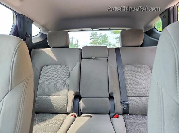 5XYZTDLB4HG442675 2017 HYUNDAI SANTA Silver უკანა სავარძლების ხედი