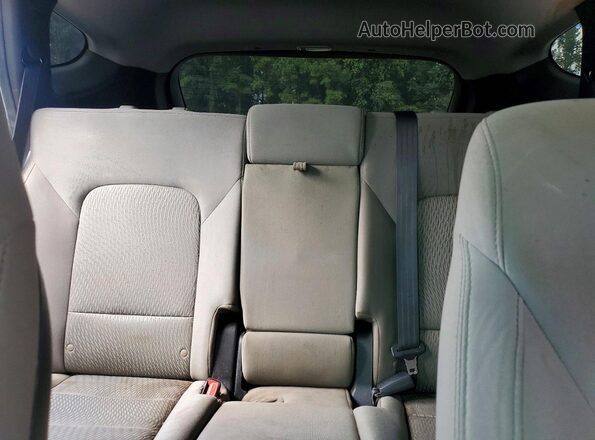 5XYZTDLB8HG430111 2017 HYUNDAI SANTA Silver Rear seats view