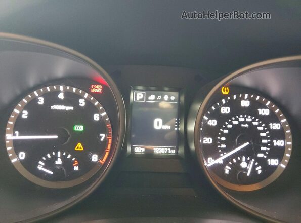 5XYZU3LB1HG426182 2017 HYUNDAI SANTA Gray Սարքավորումների վահանակի տեսք