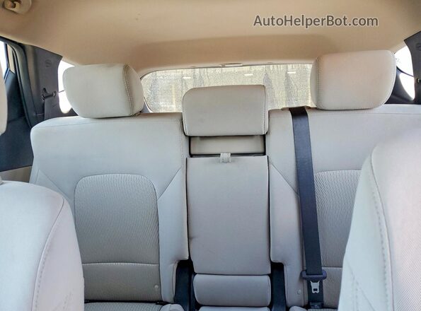 5XYZU3LB3GG309220 2016 HYUNDAI SANTA Gray Widok tylnych siedzeń