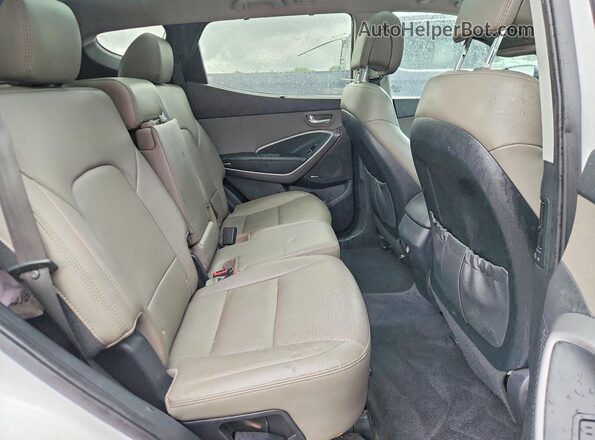5XYZU3LB5GG335978 2016 HYUNDAI SANTA Белый Вид задней части салона