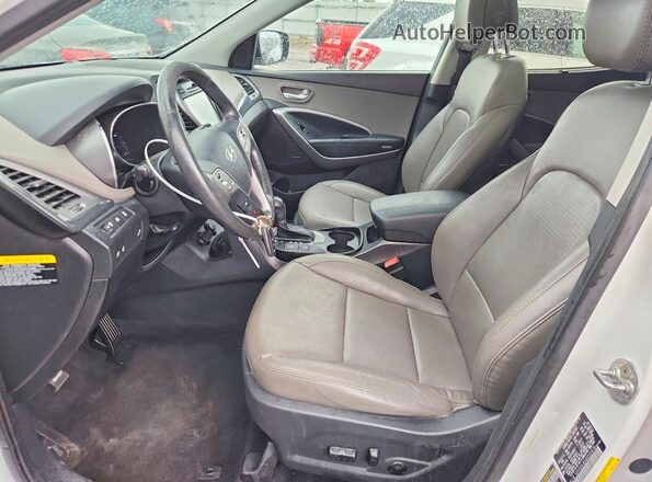5XYZU3LB5GG335978 2016 HYUNDAI SANTA Белый Вид салона спереди