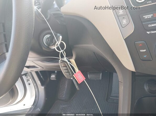 5XYZU3LB7HG385377 2017 HYUNDAI SANTA FE SPORT White Widok deski rozdzielczej