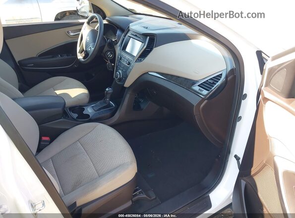 5XYZUDLB0HG418385 2017 HYUNDAI SANTA FE SPORT White Vista interior delantera