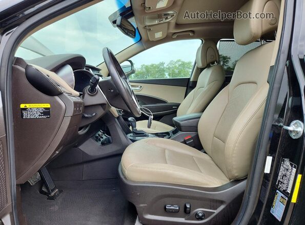 5XYZUDLB0HG478232 2017 HYUNDAI SANTA Черный Вид салона спереди