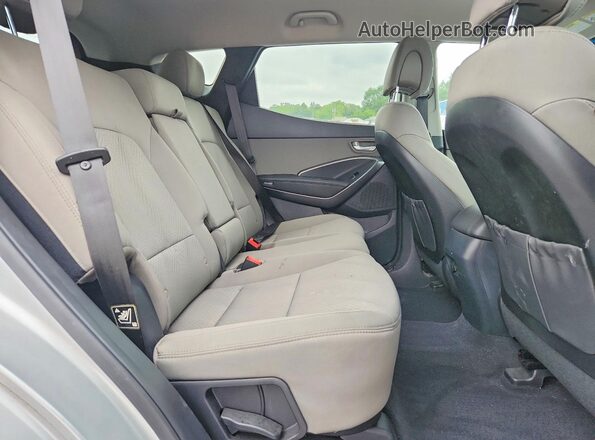 5XYZUDLB0HG498237 2017 HYUNDAI SANTA Silver Սալոնի հետևի տեսք