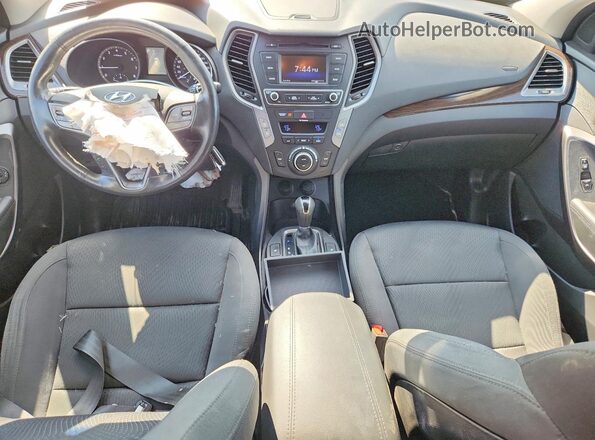 5XYZUDLB3HG477902 2017 HYUNDAI SANTA Gray Vista del salpicadero