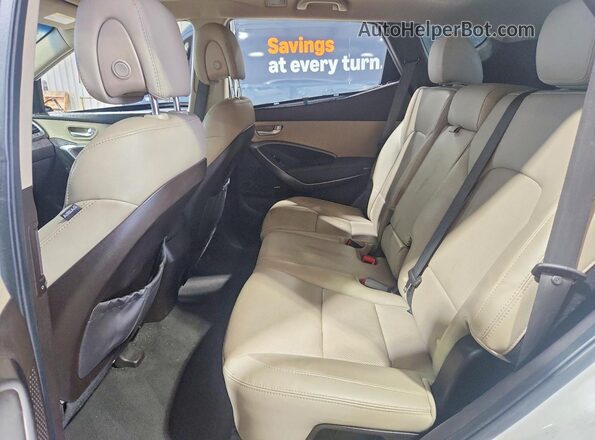 5XYZUDLB4HG469324 2017 HYUNDAI SANTA White უკანა სალონის ხედი