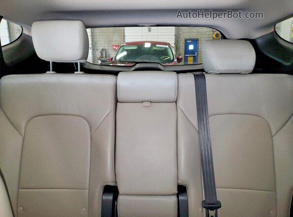 5XYZUDLB7GG335261 2016 HYUNDAI SANTA Unknown - Not Ok For Inv. Հետևի նստատեղերի տեսք