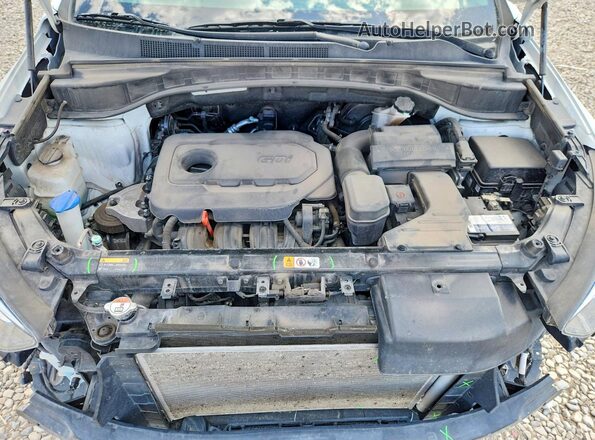 5XYZUDLB7HG480107 2017 HYUNDAI SANTA White Սալոնի հետևի տեսք