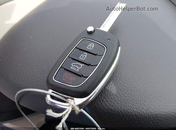 5XYZUDLB8HG402435 2017 HYUNDAI SANTA FE SPORT Blue Dashboard view