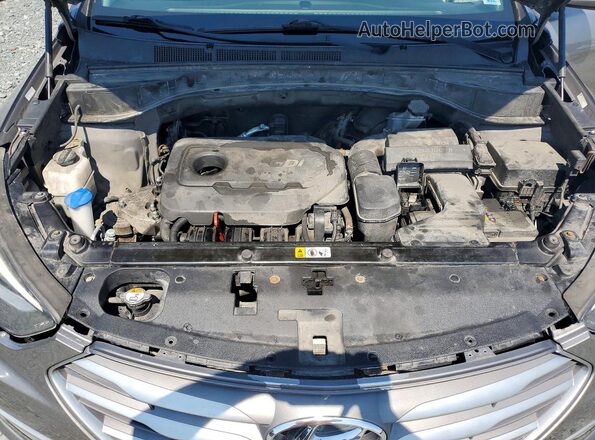 5XYZUDLB8JG517574 2018 HYUNDAI SANTA Gray Vista interior trasera