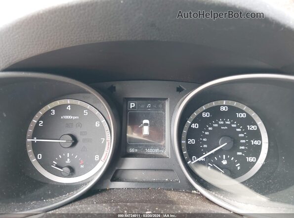 5XYZUDLB9HG430891 2017 HYUNDAI SANTA FE SPORT White Հետևի նստատեղերի տեսք