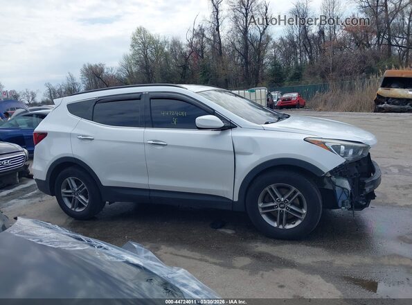 5XYZUDLB9HG430891 2017 HYUNDAI SANTA FE SPORT White Սալոնի 360 աստիճան տեսք