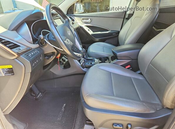 5XYZWDLA0HG474098 2017 HYUNDAI SANTA Белый Вид салона спереди