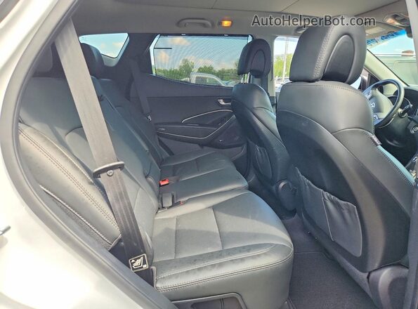 5XYZWDLA1JG511973 2018 HYUNDAI SANTA Белый Вид задней части салона