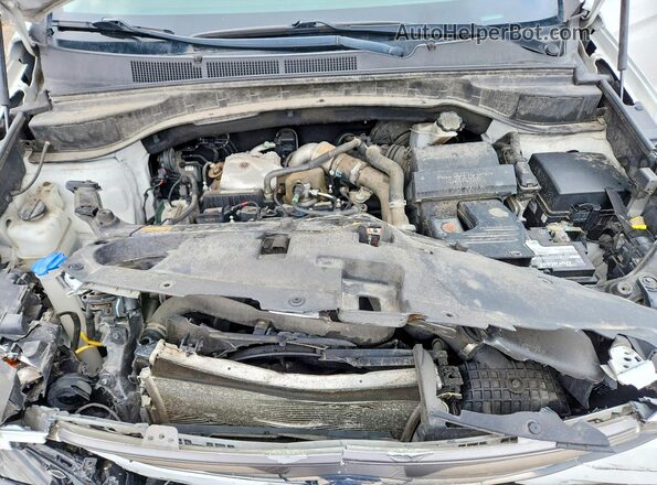 5XYZWDLA7HG478407 2017 HYUNDAI SANTA White Widok komory silnika