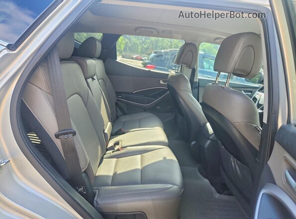 5XYZWDLA8GG345931 2016 HYUNDAI SANTA Silver Widok wnętrza z tyłu