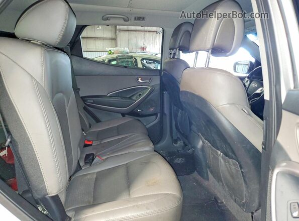 5XYZWDLA9GG363046 2016 HYUNDAI SANTA Silver Rear interior view