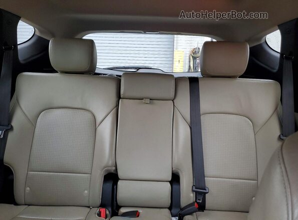 5XYZWDLAXGG358180 2016 HYUNDAI SANTA Charcoal Rear seats view