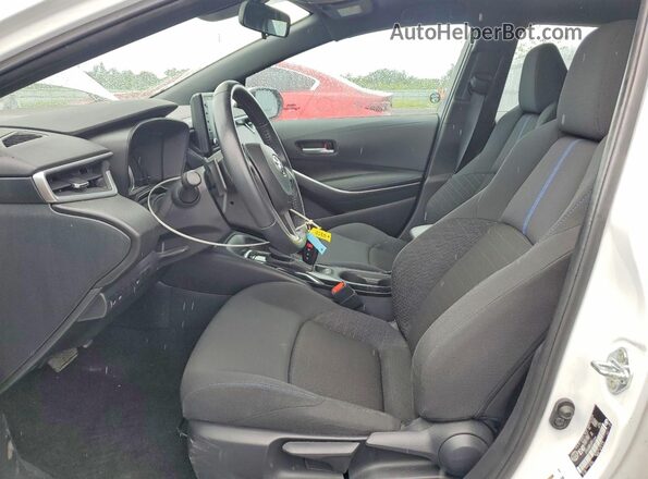 5YFB4MBE6NP117768 2022 TOYOTA COROLLA White Vista interior delantera