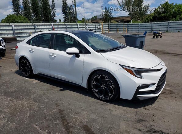 5YFB4MCE0SP220159 2025 TOYOTA COROLLA White Delantero derecho