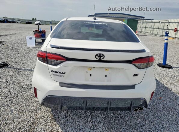 5YFB4MCEXRP179548 2024 TOYOTA COROLLA White Հետևի տեսք
