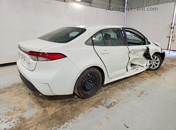 5YFB4MDE0RP112438 2024 TOYOTA COROLLA White Rear right