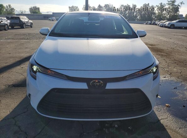 5YFB4MDE0RP223085 2024 TOYOTA COROLLA White Front view