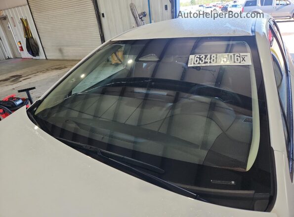 5YFB4MDE1SP230164 2025 TOYOTA COROLLA White სალონის 360-გრადუსიანი ხედი