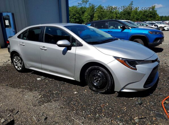 5YFB4MDE1SP257347 2025 TOYOTA COROLLA Silver Передня права чверть