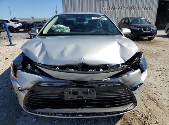 5YFB4MDE1SP291370 2025 TOYOTA COROLLA Silver Vista frontal