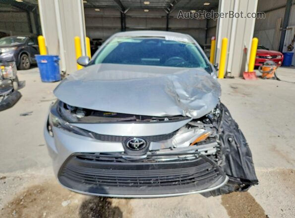 5YFB4MDE1SP348778 2025 TOYOTA COROLLA Silver წინა ხედი