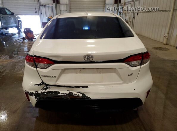5YFB4MDE2RP130424 2024 TOYOTA COROLLA White Rear view