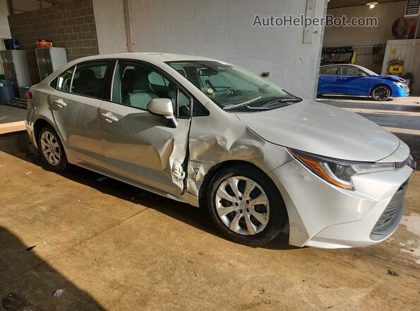 5YFB4MDE2SP244073 2025 TOYOTA COROLLA Серебряный Передняя правая четверть