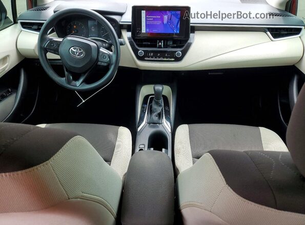 5YFB4MDE2SP288302 2025 TOYOTA COROLLA Burgundy Widok deski rozdzielczej