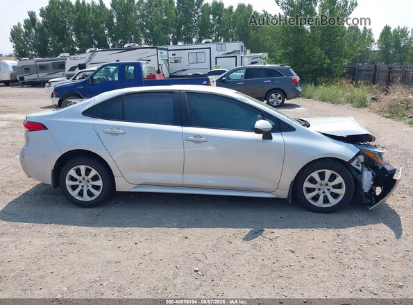 5YFB4MDE2TP379166 2026 TOYOTA COROLLA Silver Widok wnętrza z tyłu