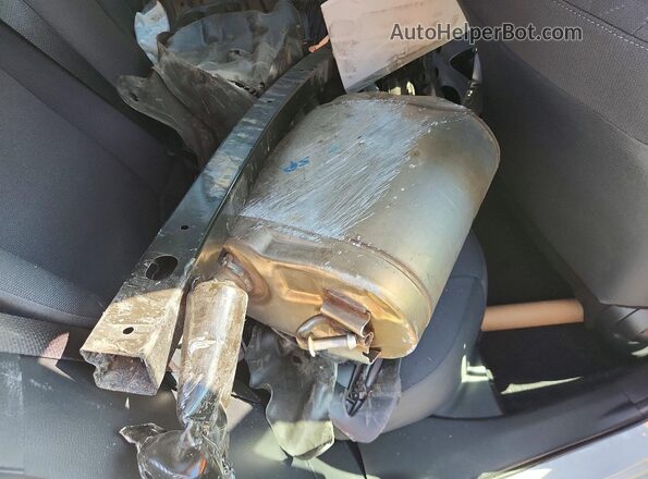5YFB4MDE2TP401585 2026 TOYOTA COROLLA White Widok komory silnika