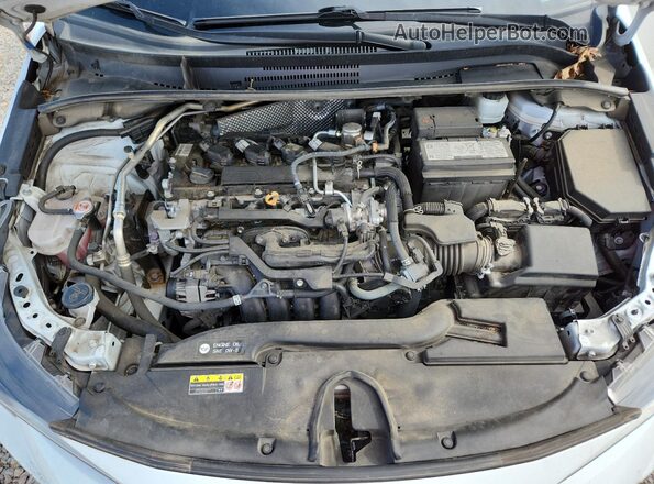 5YFB4MDE3PP059585 2023 TOYOTA COROLLA White Widok wnętrza z tyłu