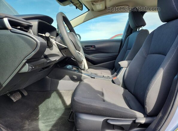 5YFB4MDE3PP070523 2023 TOYOTA COROLLA Синий Вид салона спереди