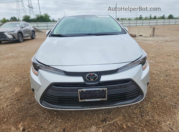 5YFB4MDE3RP169765 2024 TOYOTA COROLLA Silver Դիմացի տեսք