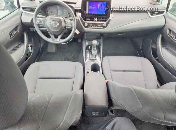 5YFB4MDE3SP290768 2025 TOYOTA COROLLA Silver წინა პანელის ხედი