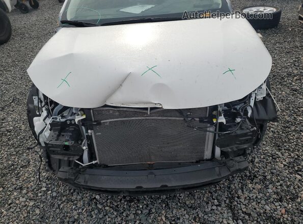 5YFB4MDE4RP103368 2024 TOYOTA COROLLA Белый Вид задней части салона